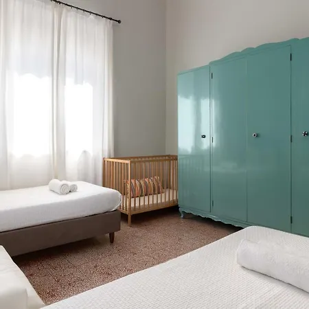 Eleonora Tatil Evi *